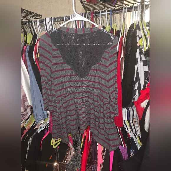 💋5/20 Wet seal striped cardigan XL - Picture 3 of 3